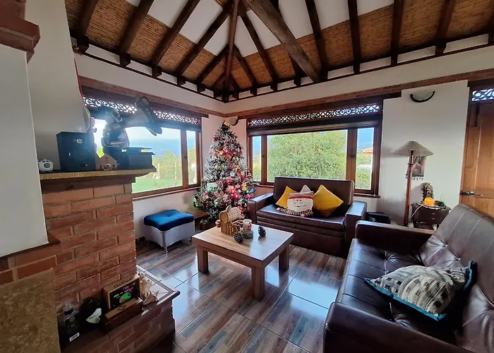 Casa Campestre Flores Amarillas