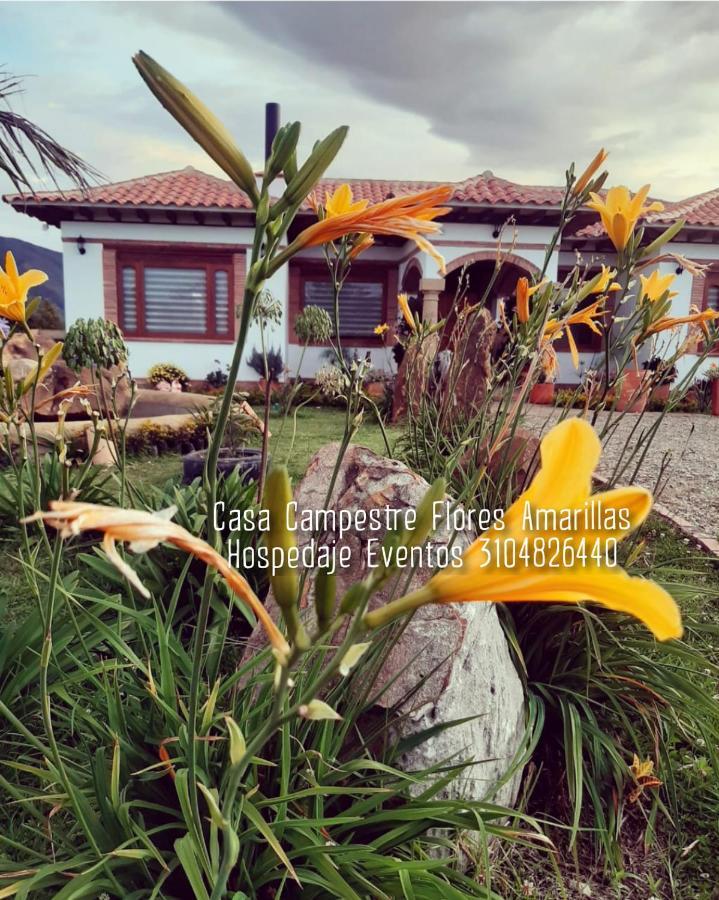 Casa Campestre Flores Amarillas *