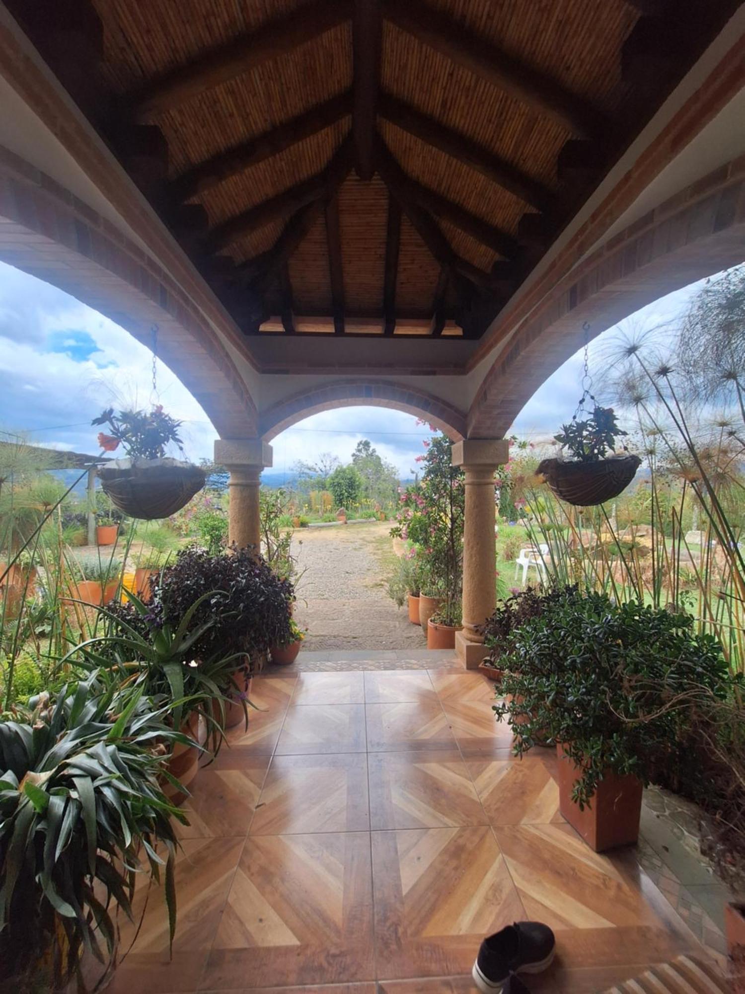 Casa Campestre Flores Amarillas * Villa de Leyva